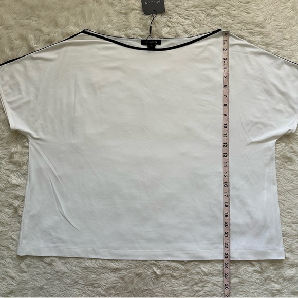 St. John Top Boatneck Short Sleeve Blouse White Black Trim Sz XL NWT New - Picture 8 of 8